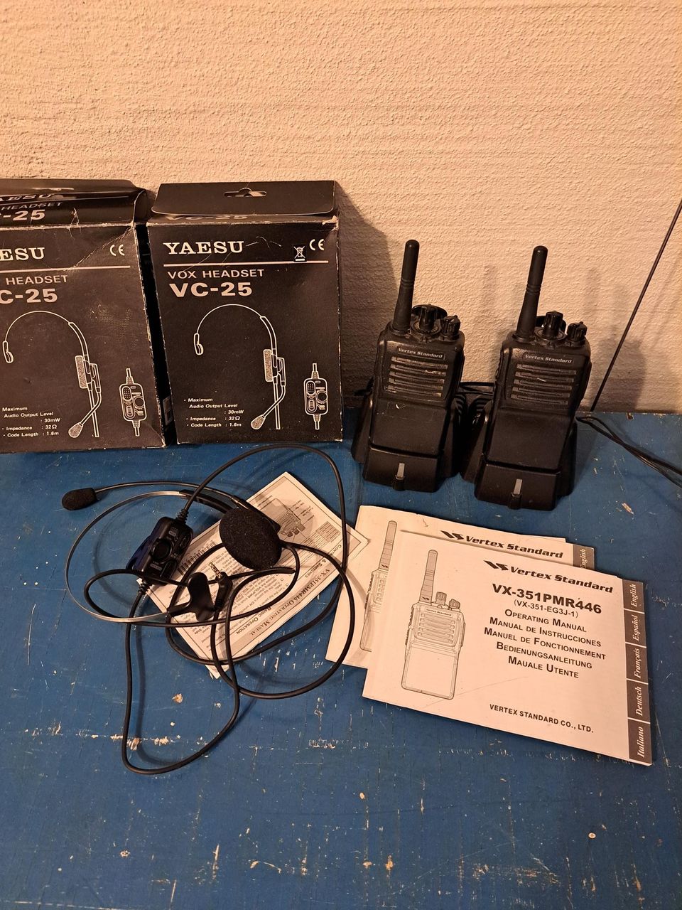 Radiopuhelin PMR (UHF) Vertex vx-351