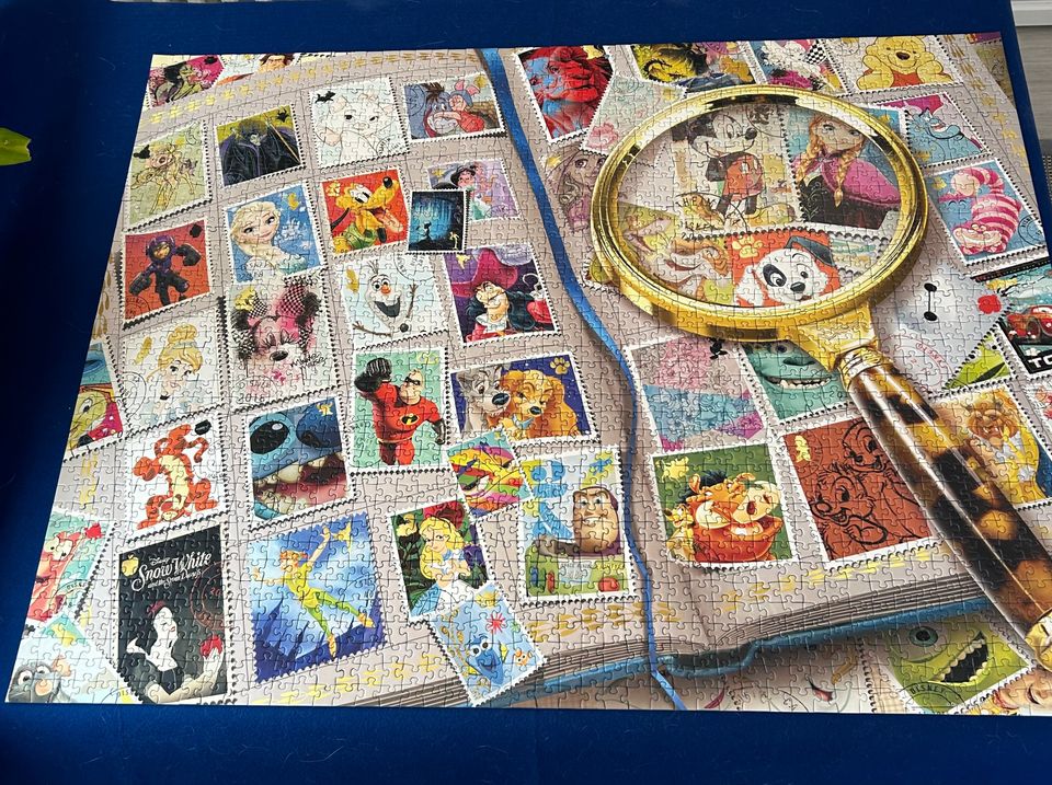 Ravensburger Disney palapeli 2000 palaa