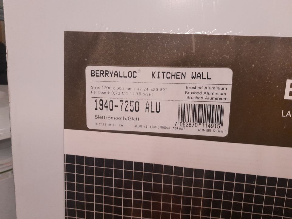 Keittiön välitilan levyt Kitchenwall 11 kpl