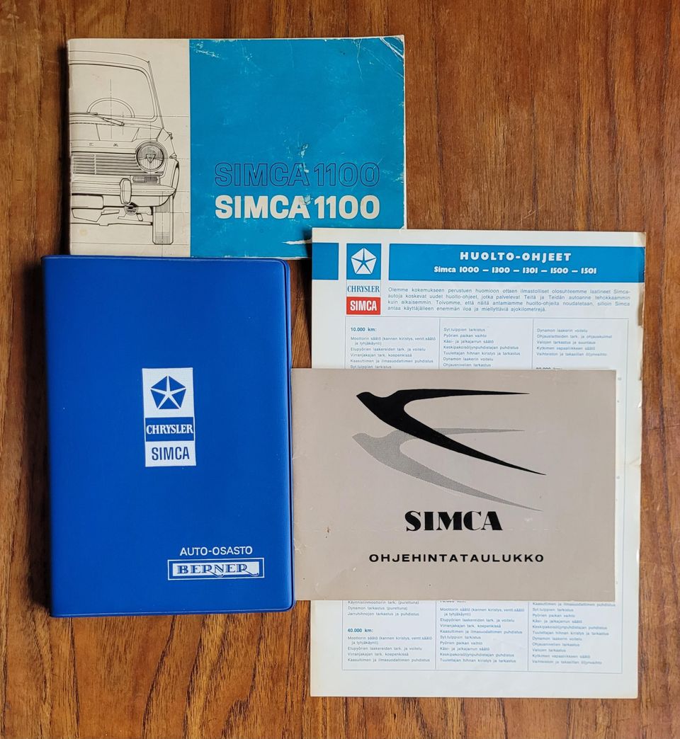 Simca 1100 -käyttöohje vuodelta 1967, ohjehintataulukko, kansio ja huolto-ohjeet