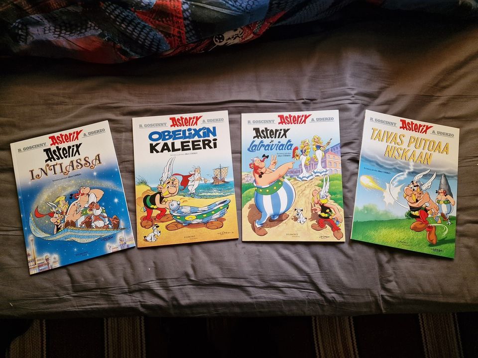 Asterix sarjakuvia