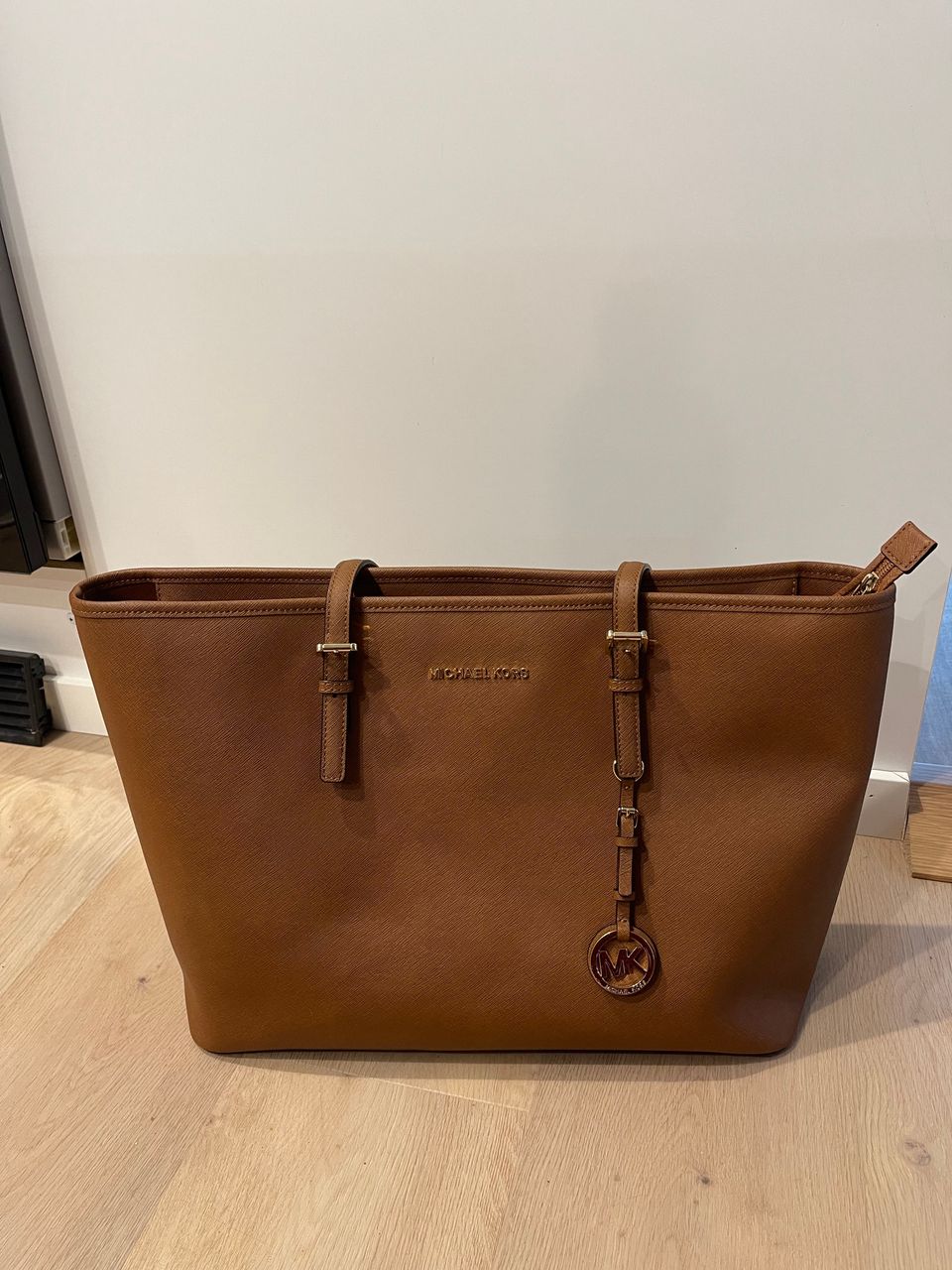 Michael Kors laukku