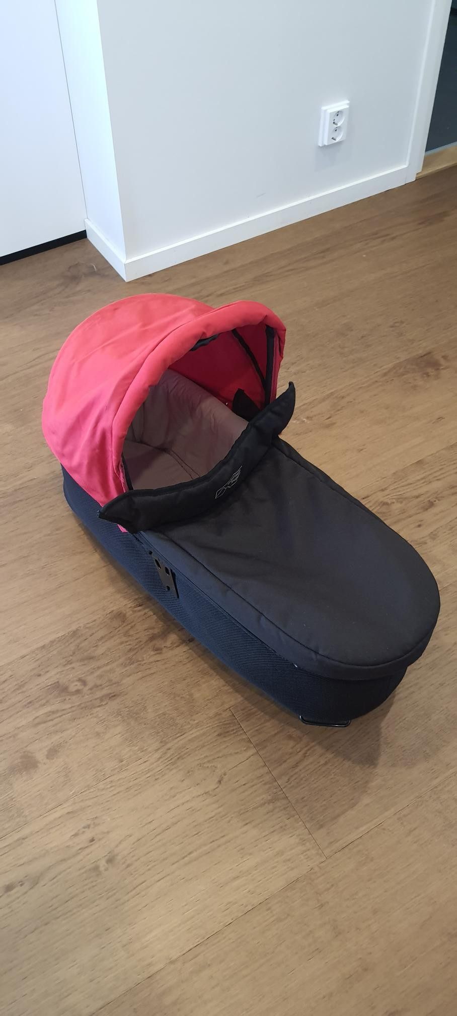 Carrycot plus