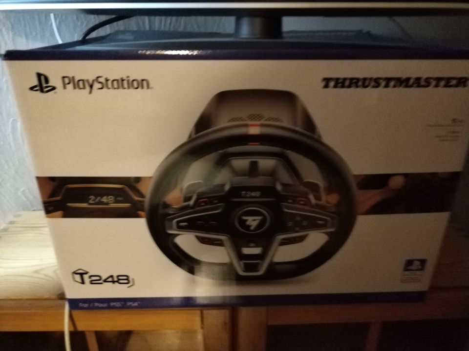 Thrustmaster t248