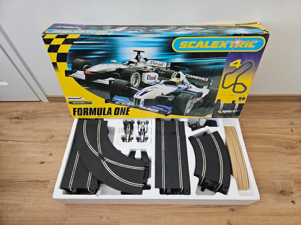 Scalextric Formula One x4
