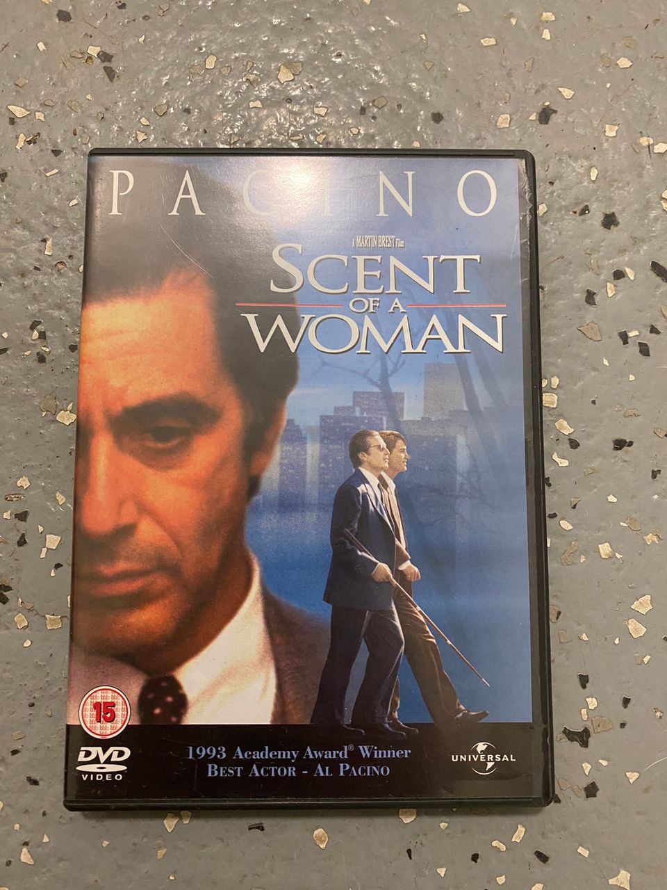 Naisen tuoksu dvd