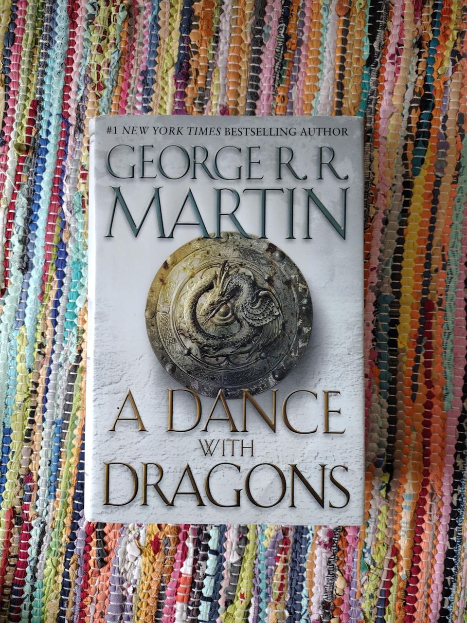 George Martin: A Dance with Dragons, kovakantinen
