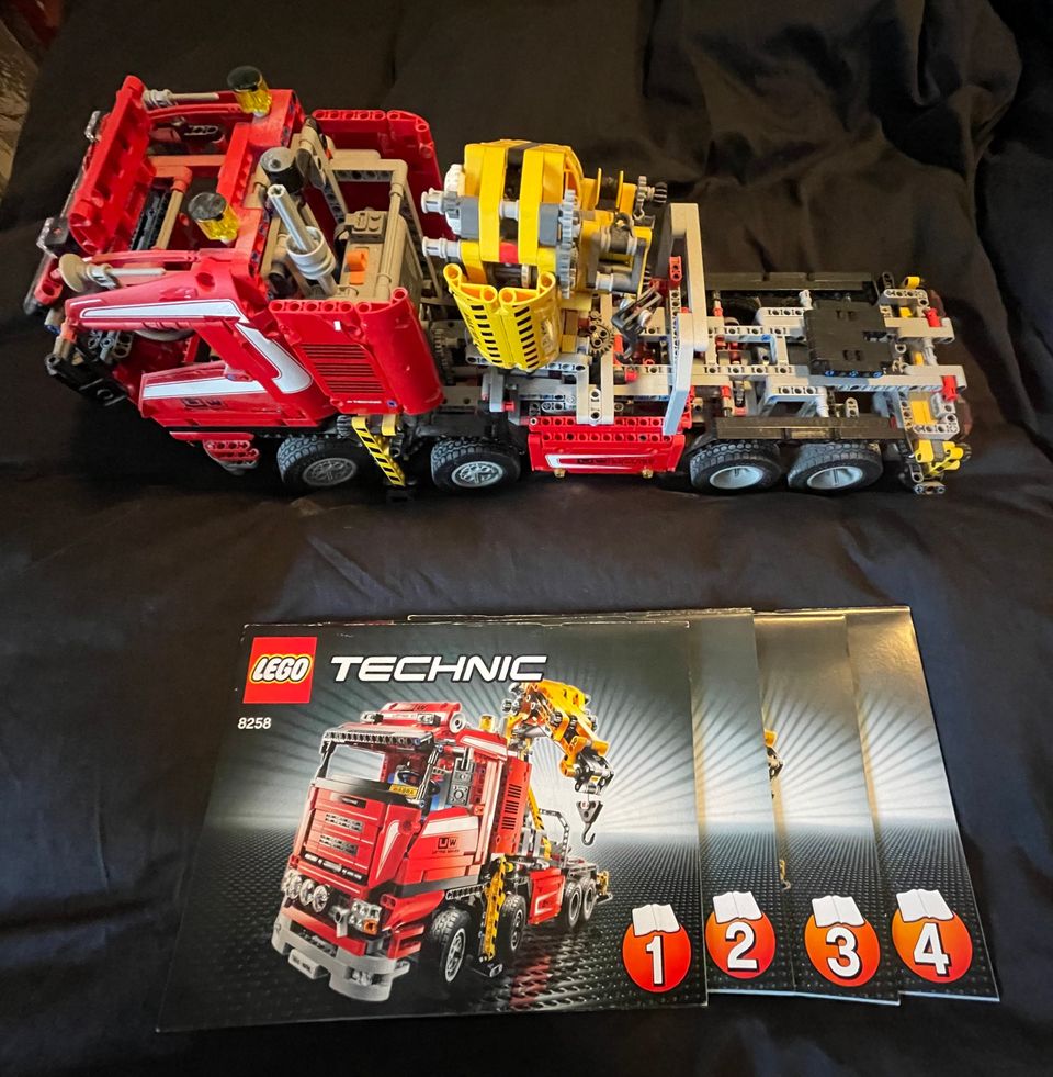 Nosturiauto 8258 - Lego Technic
