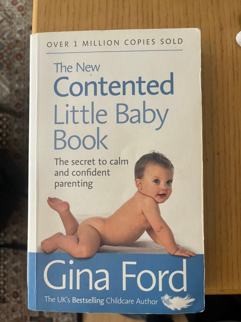 Gina Ford: The New Contented little baby book -kirja