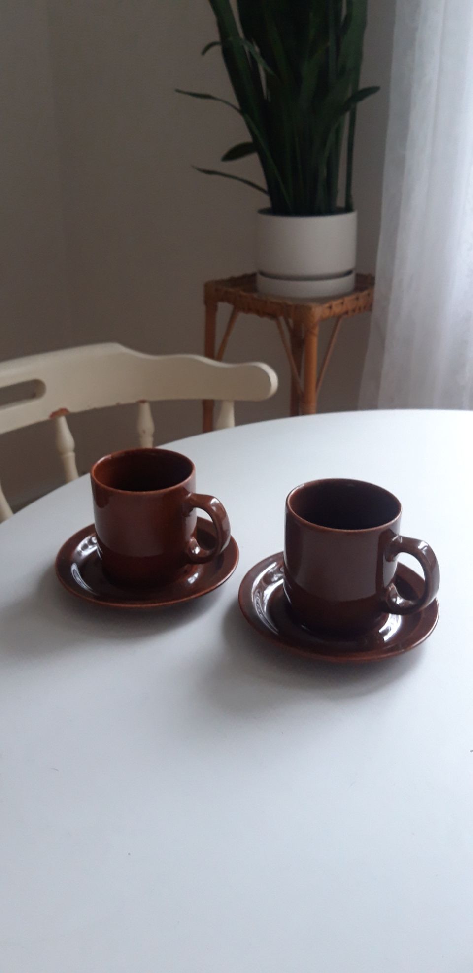Arabia Krouvi kahvikupit