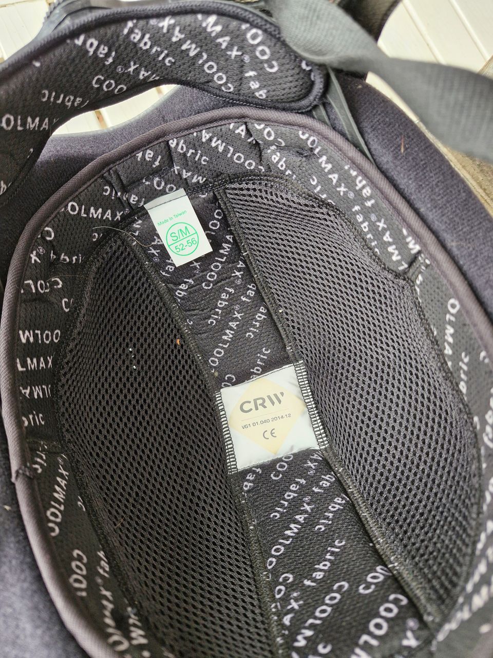Crw merkkinen ratsastus kypärä VG1 luokituksella