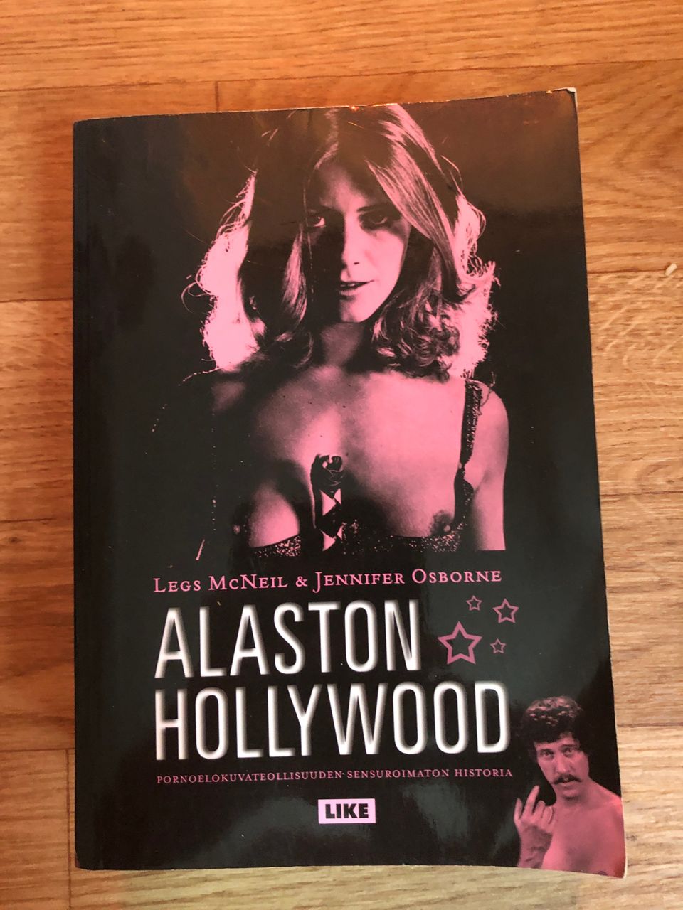 Alaston Hollywood