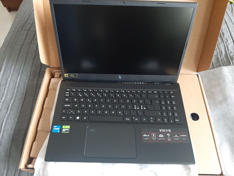 Acer Nitro V 15.6" ANV-15-51-53QW BLACK