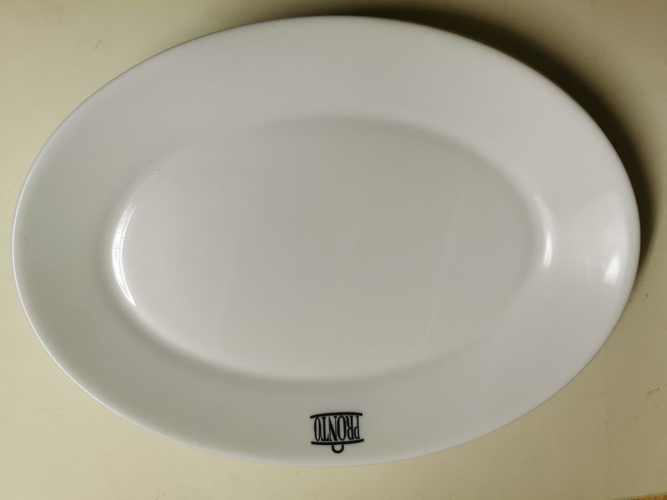 Pronto ruokalautaset, ovaalin muotoiset valkoiset lautaset, 12 kpl