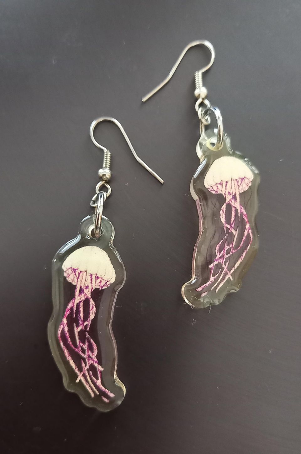 Kuusade Pink Jellyfish korvakorut