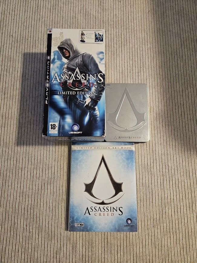 Assassin's Creed Limited Edition, Pre-order Pack + Limited Edition Art book PS3