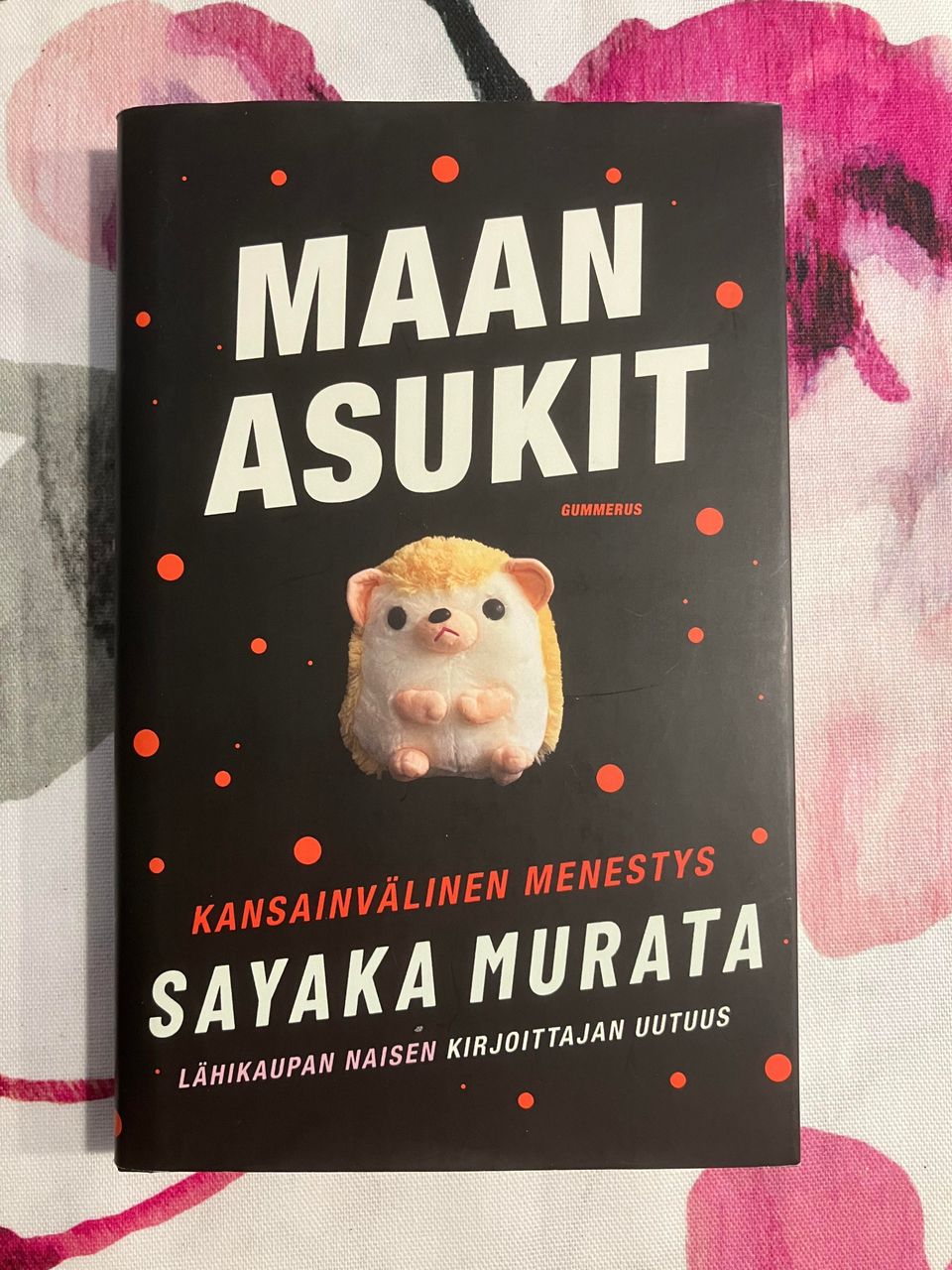 Sayaka Murata : Maan asukit