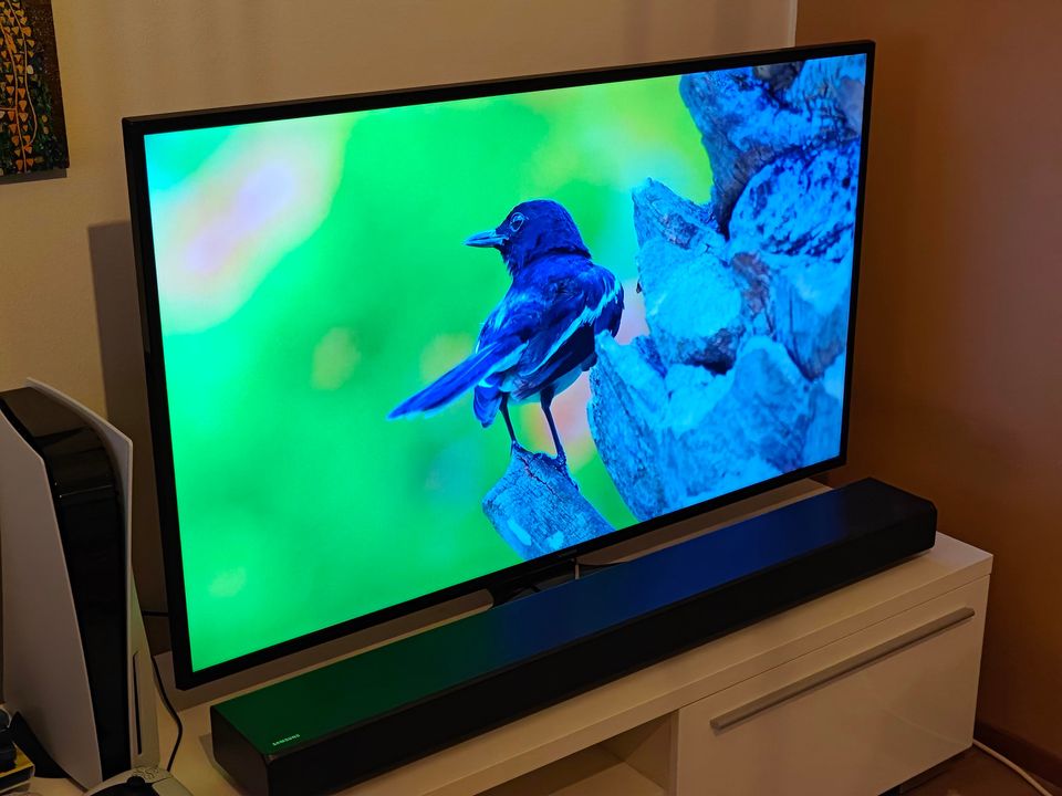 Samsung 4K LED TV 49" + Chromecast 4K