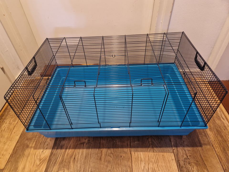 Hamsterin, marsun, kääpiökanin häkki