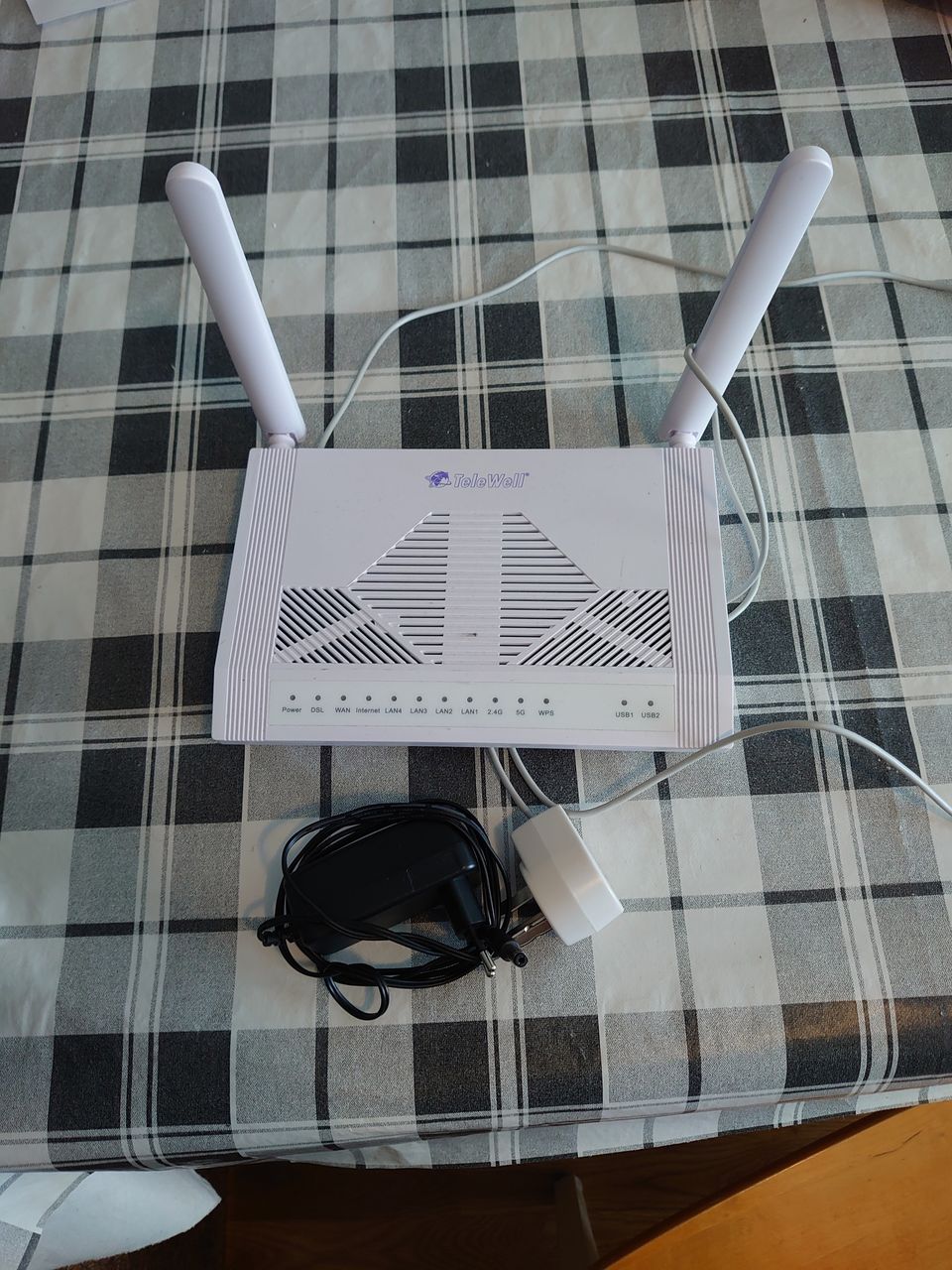 Telewell ADSL2+/VDSL2 modeemi