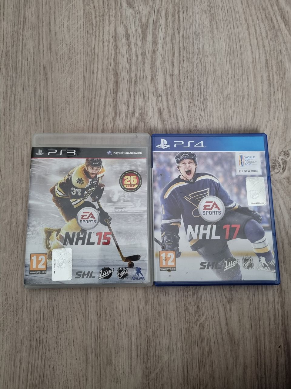 NHL 15(ps3) ja NHL 17(ps4) pelit
