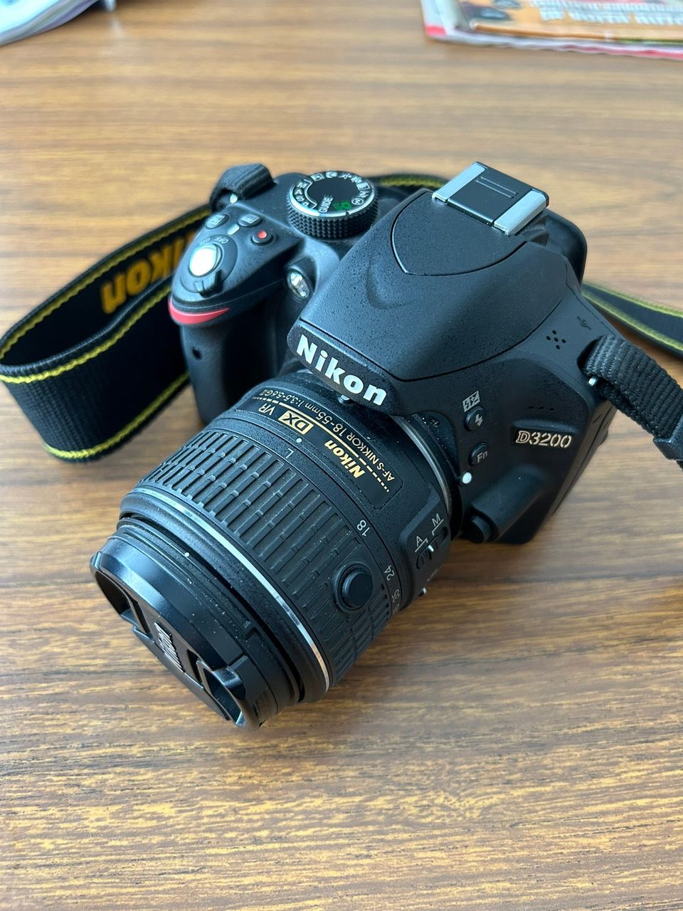 Nikon D3200 järjestelmäkamera + Nikkor 18-55mm objektiivi