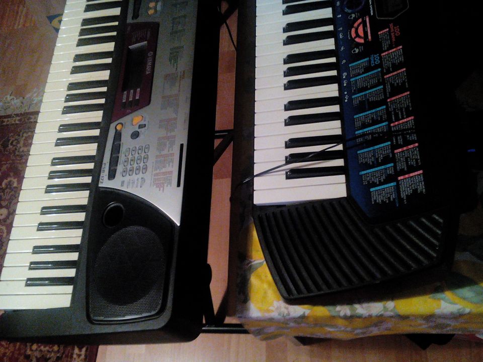 Yamaha keyboard, techno/DJ rytmit. MIDI ym