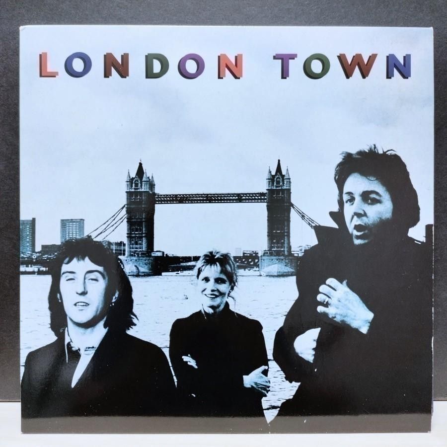 Wings london town LP