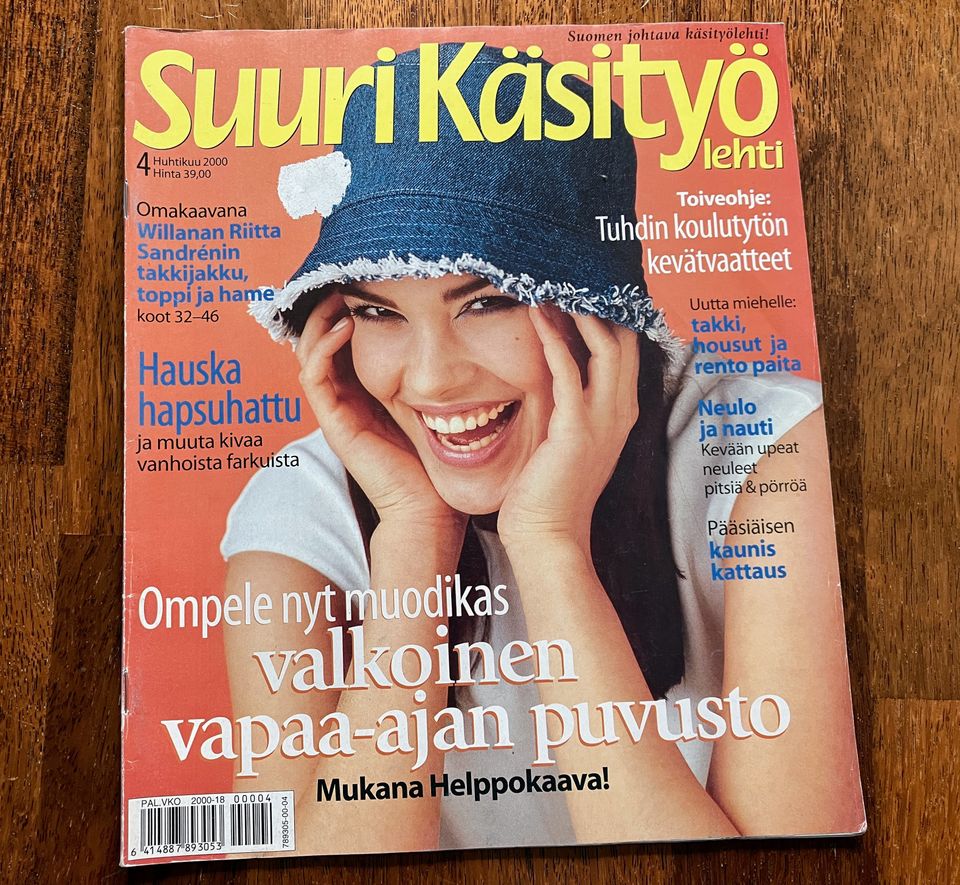 Suuri Käsityö 4/2000 * Essumekko, D-mitoitusta tytölle