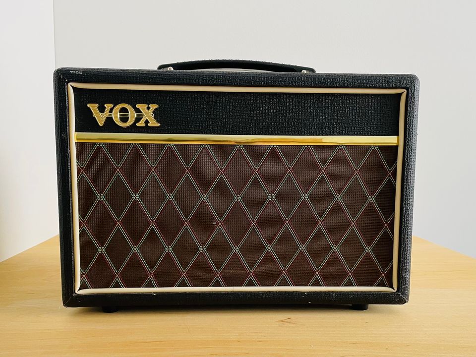 Vox Pathfinder 10 guitar amplifier