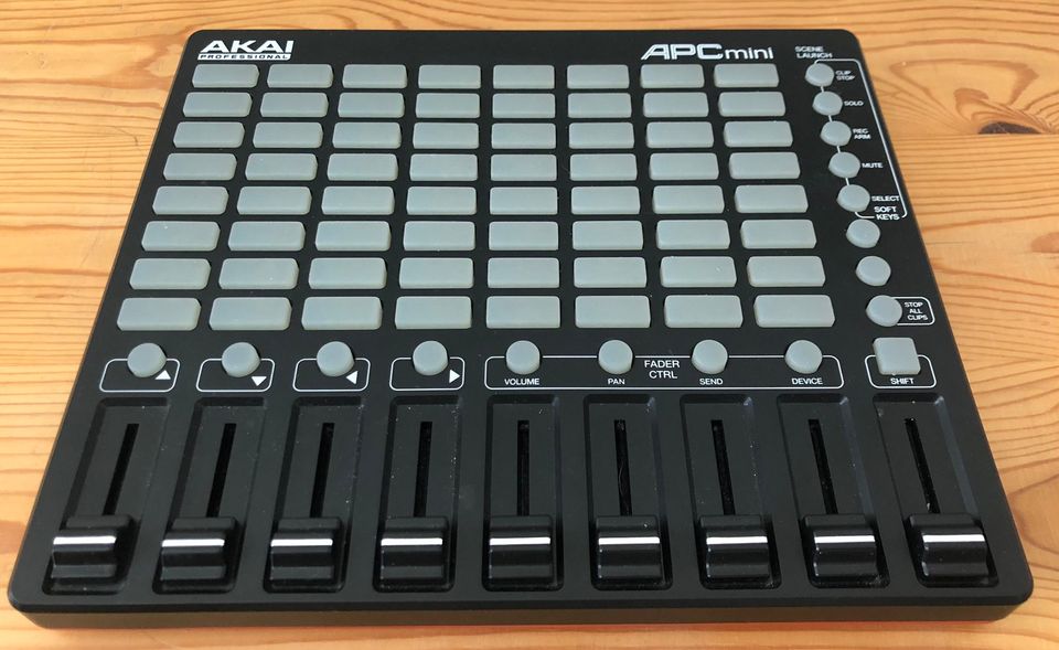 Akai APC mini (mk1)