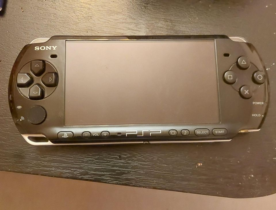 SONY PSP2 3004 PB