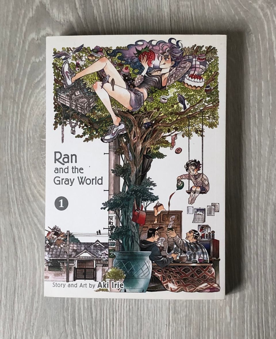Ran and the gray world 1 manga