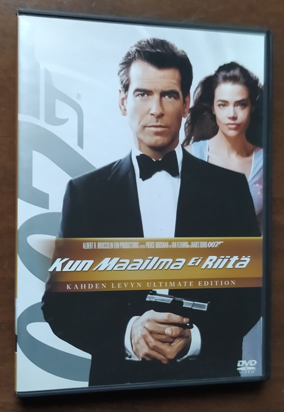 007 Kun maailma ei riitä DVD