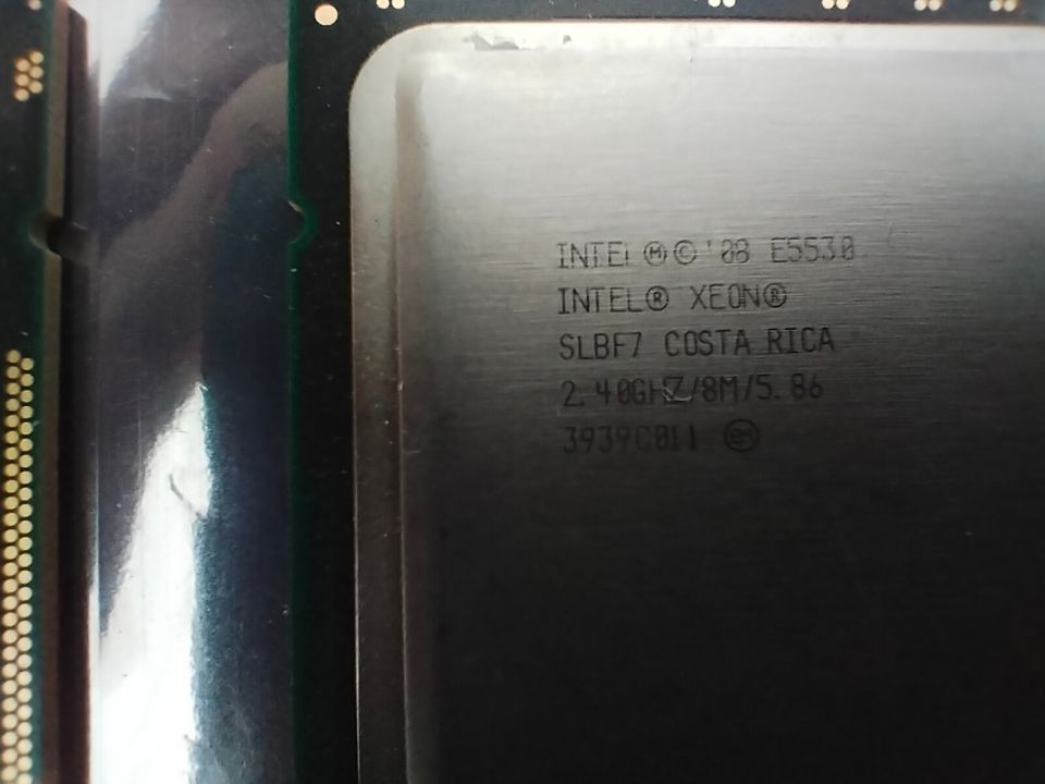 2kpl Intel Xeon E5530 prossuja