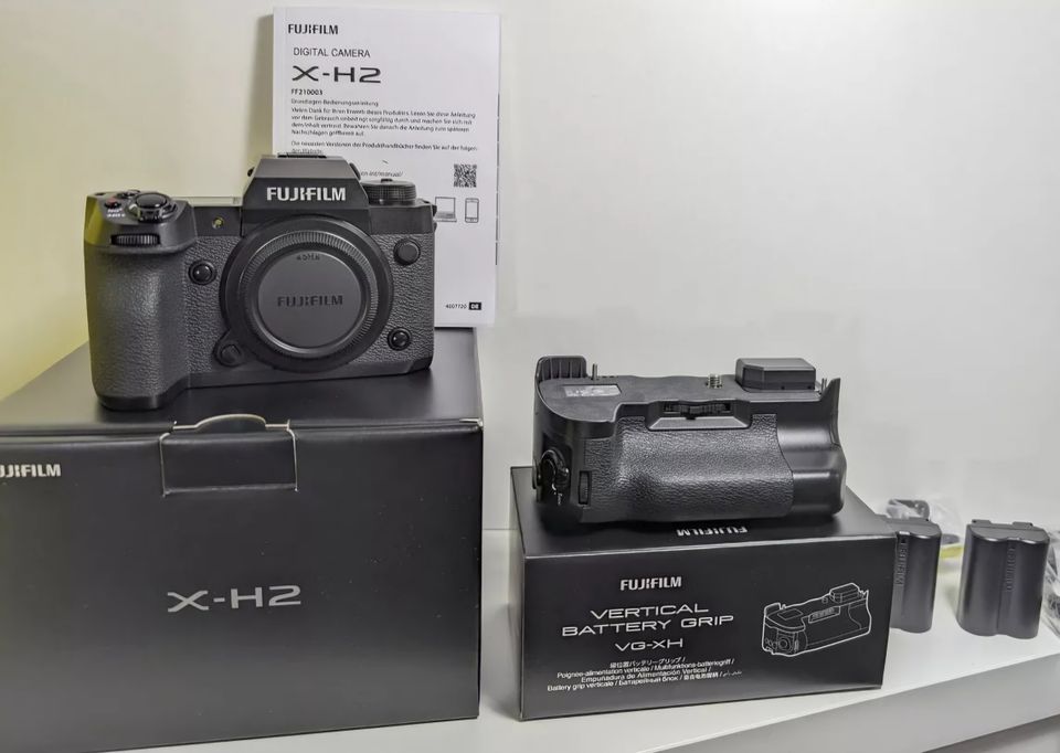 Fujifilm x-h2 + vg-xh kahva
