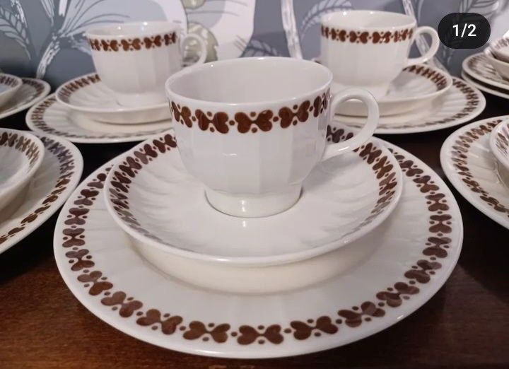 Arabia Elvikki kahvikuppi ja lautaset