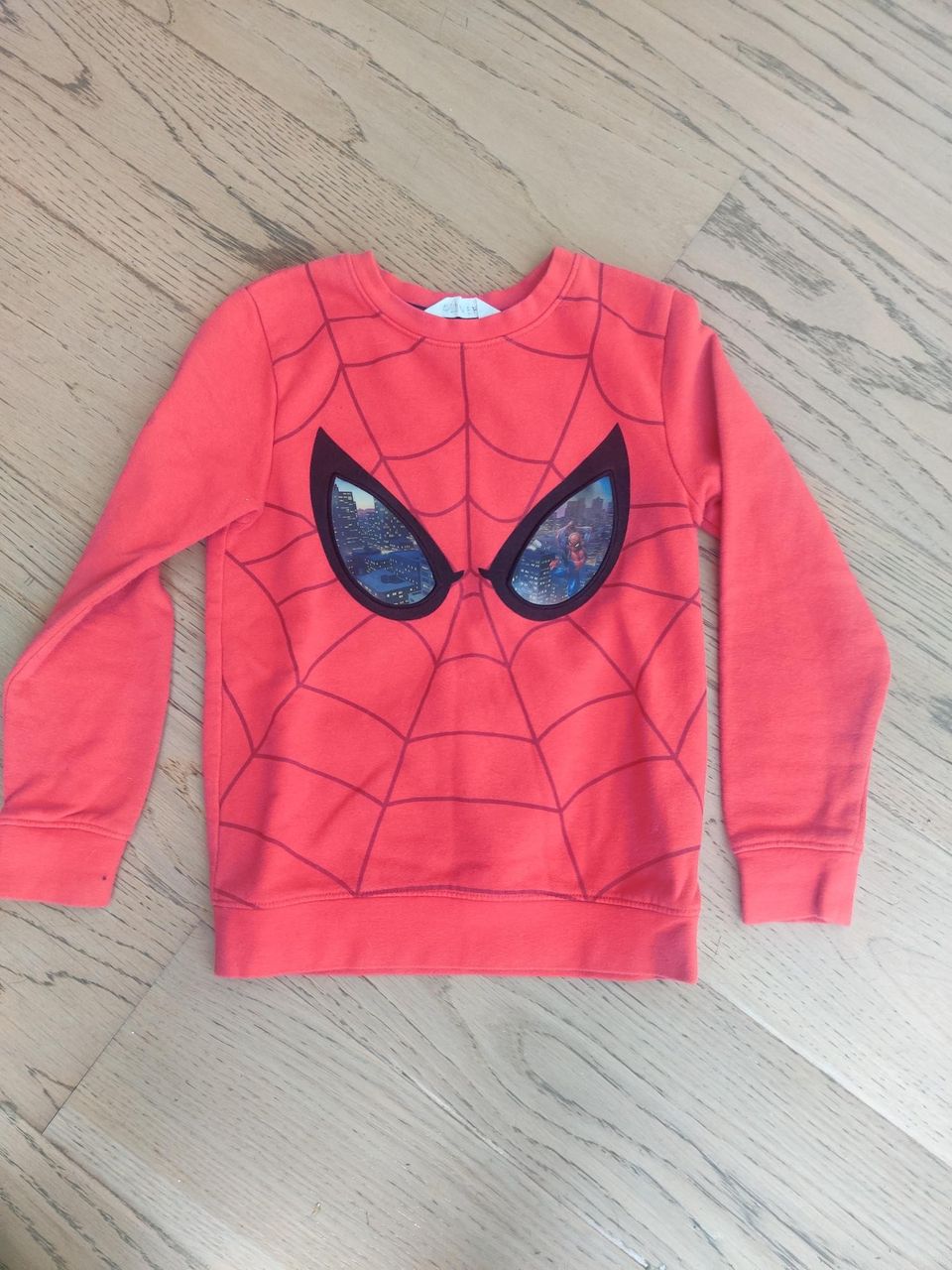 Spiderman college paita