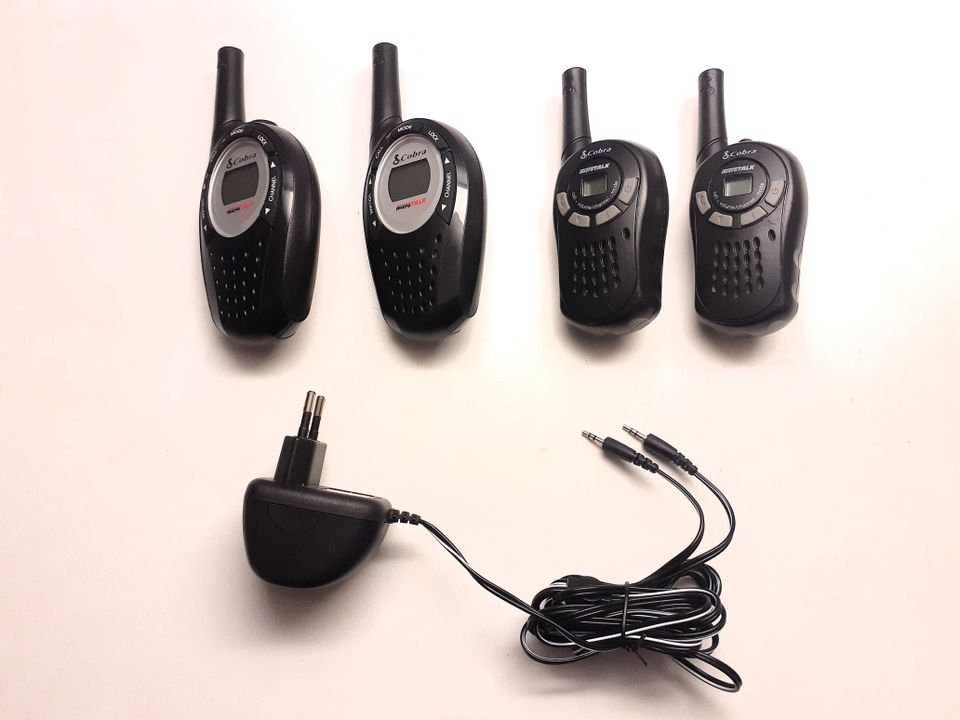 Cobra MicroTalk MT800 ja MT200 radiopuhelimet