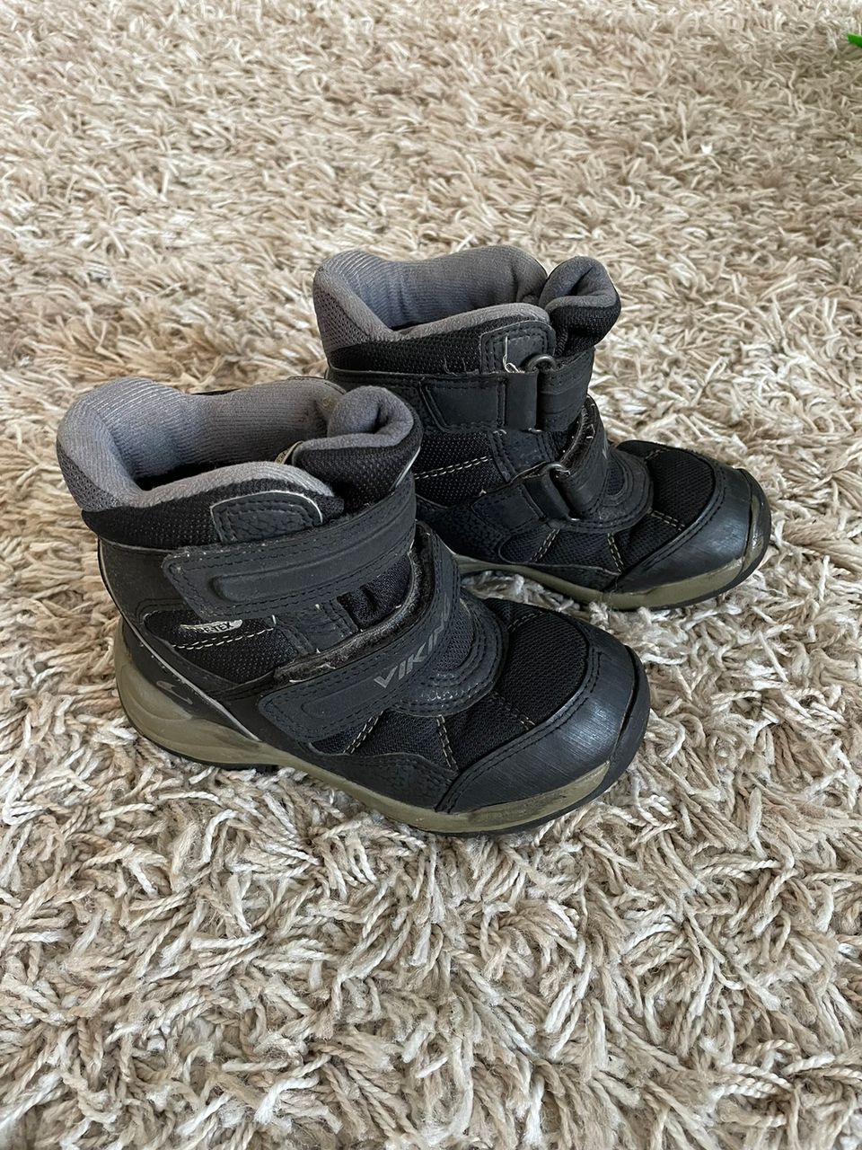 Viking goretex kengät 28