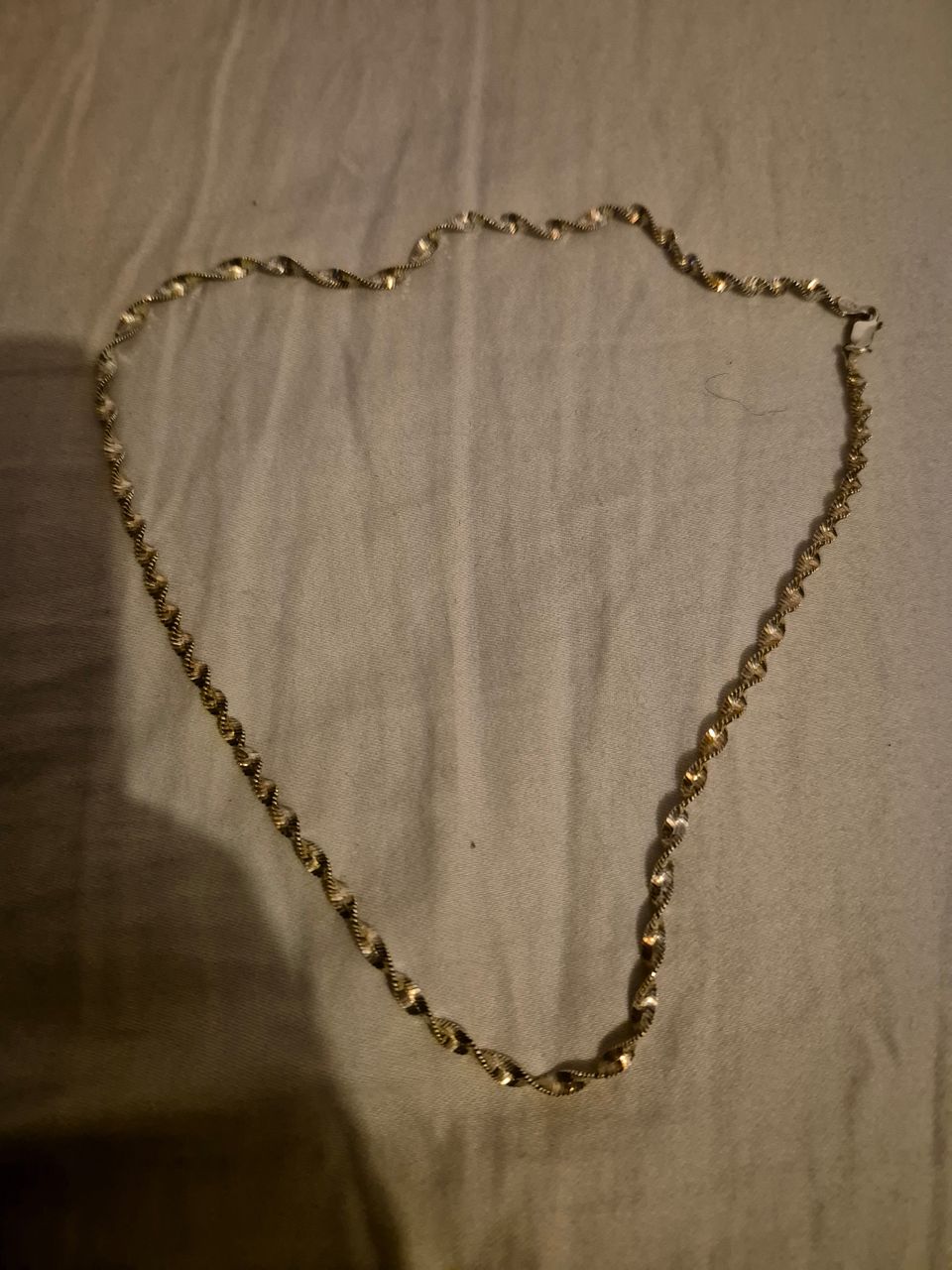 Hopea, silver necklace