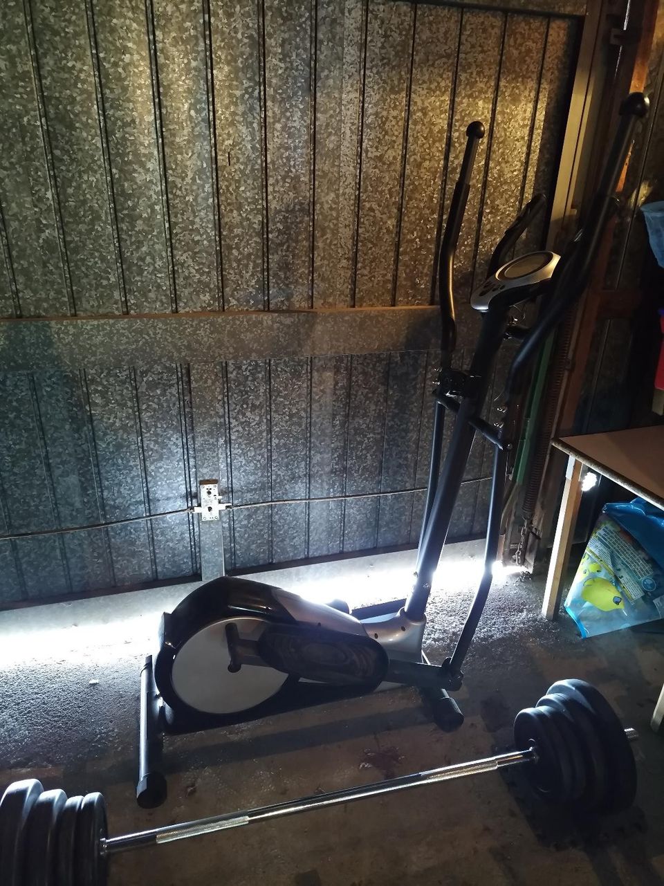 Crosstrainer 166x52x125cm