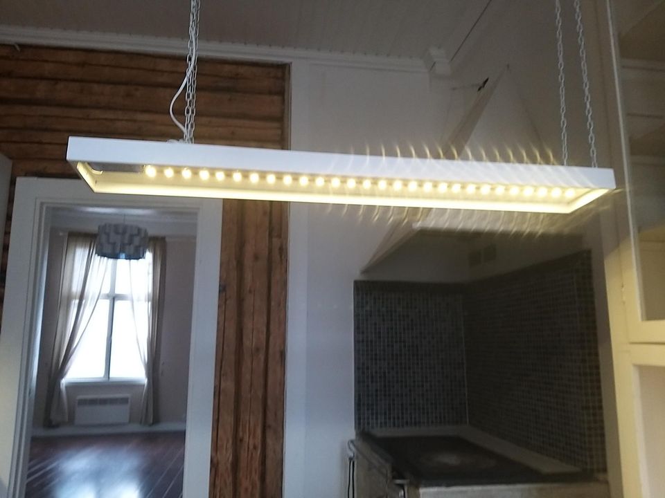 LED Valaisin