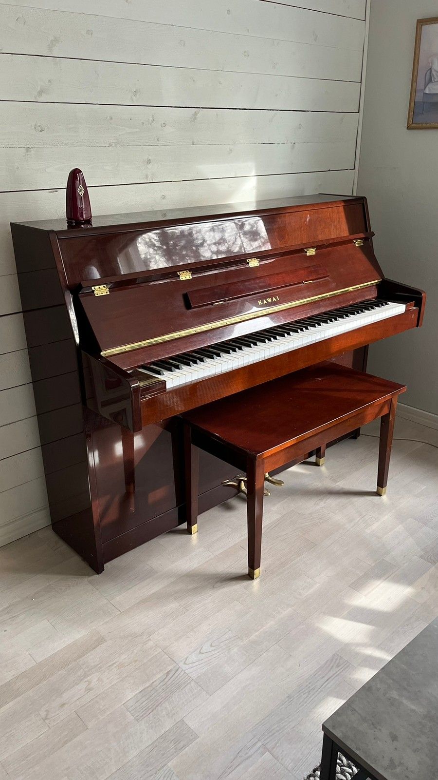 Kawai piano CE-8N