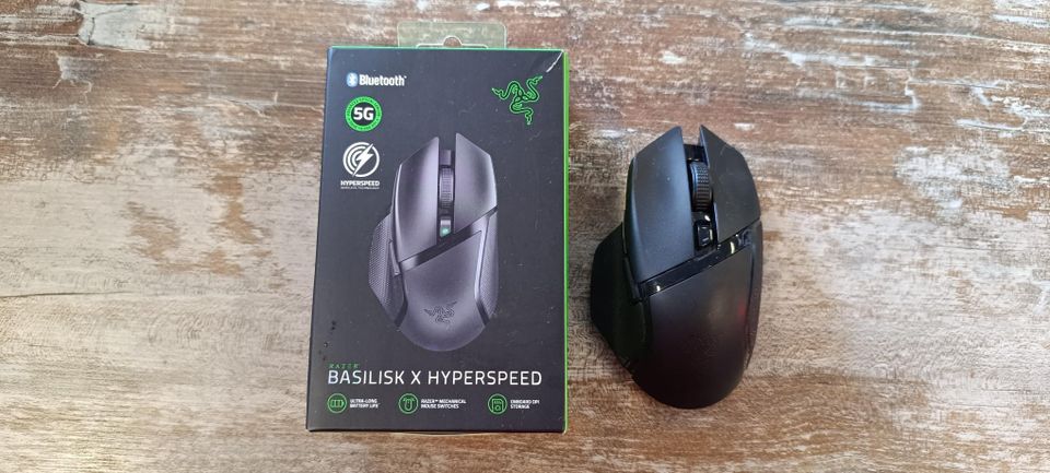 Razer Basilisk x Hyperspeed