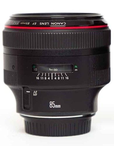 Canon EF 85mm 1.2L ll USM