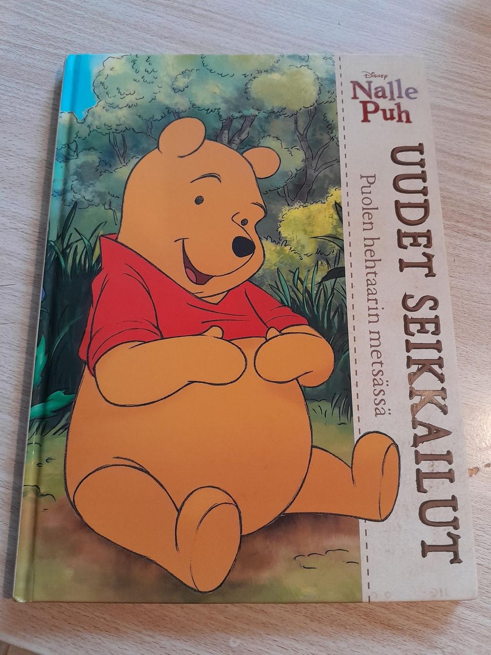 Nalle Puhin Uudet seikkailut-kirja