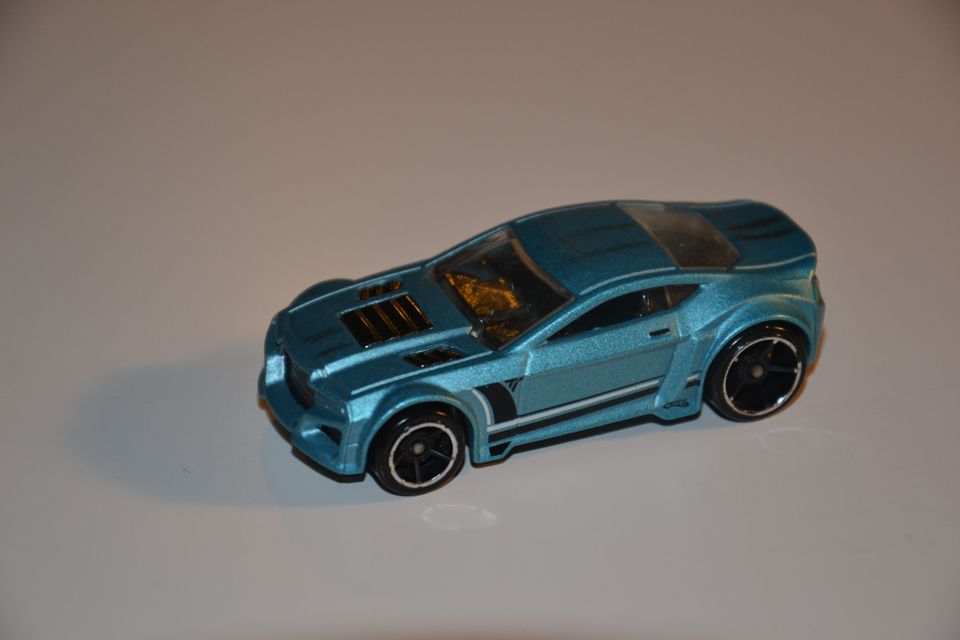 Torque Twister  Hotwheels