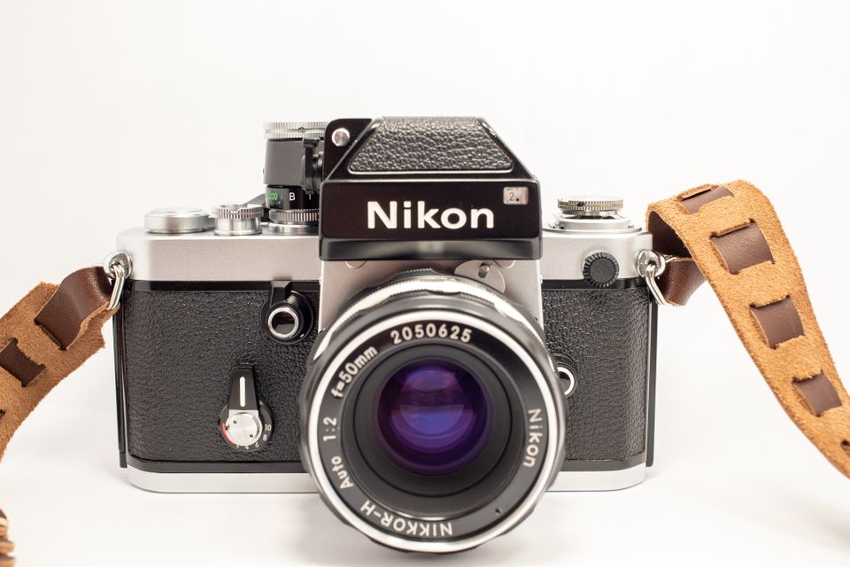 Nikon F2 Photomic + Nikkor-H 50mm f/2 auto