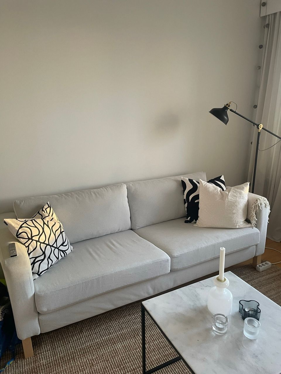 Ikean Karlstad sohva